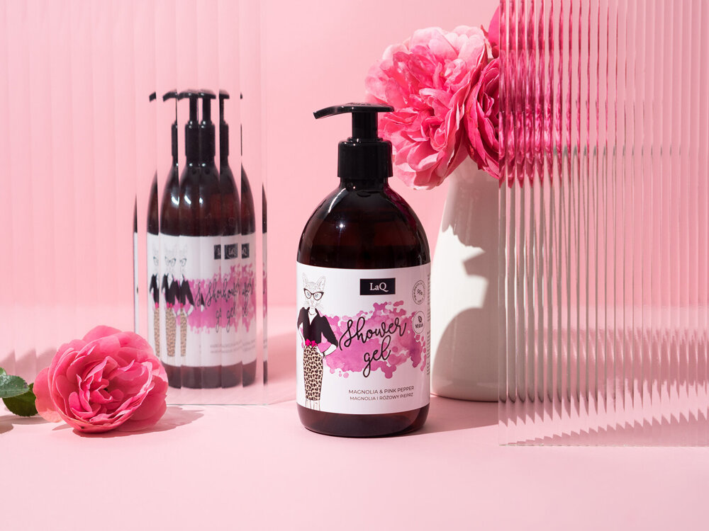 LaQ Magnolia Shower Gel with the Scent of Magnolia and Pink Pepper 500ml