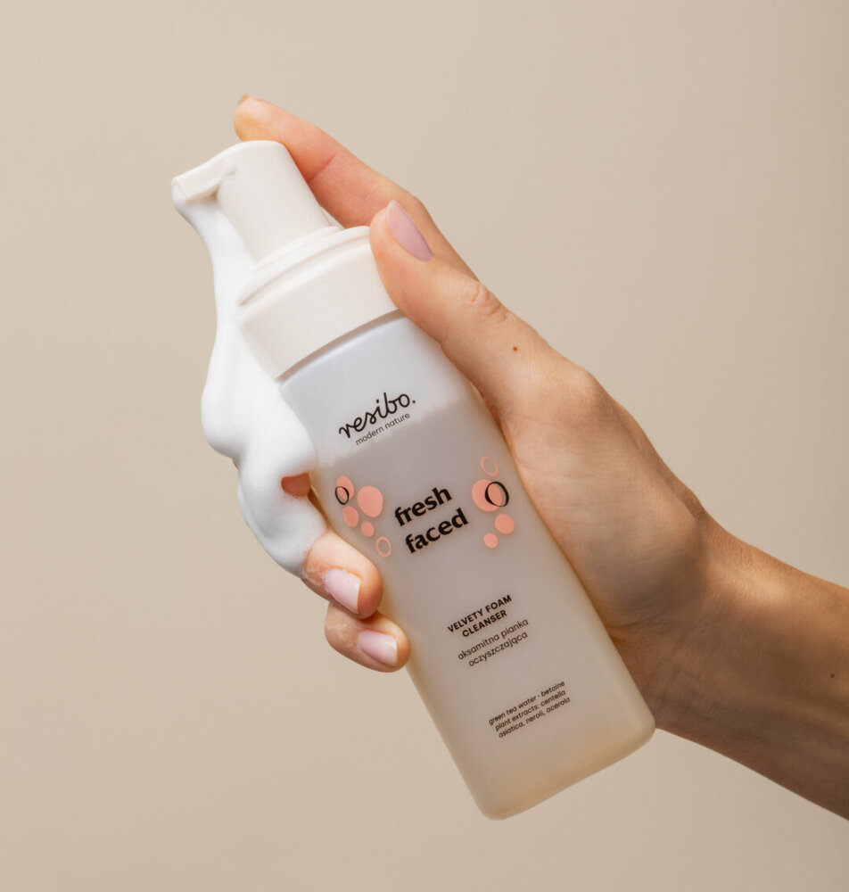 Resibo Fresh Faced Velvet Cleansing Foam 150ml