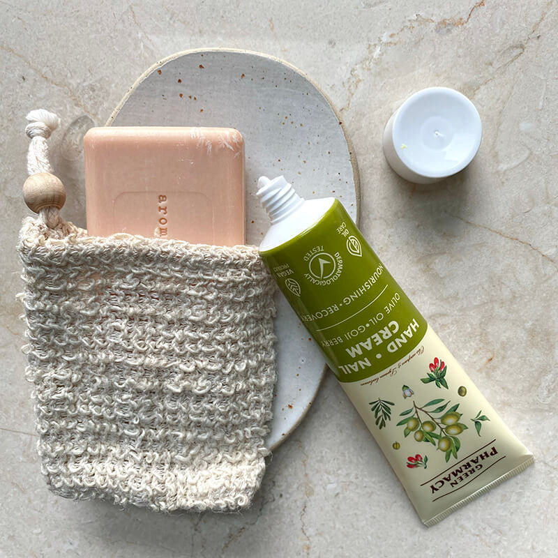 Green Pharmacy Hand and Nail Cream Olive Oil and Goji Berries 100ml