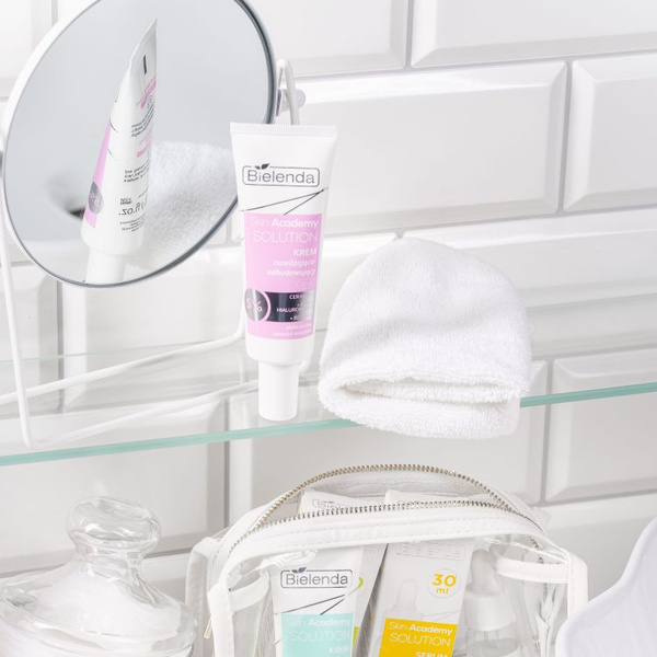 Bielenda Skin Academy Solutions Nawilżająco - Odbudowujący Krem 5% Ceramidy z Kwas Hialuronowy i Betaina dla Skóry Suchej i Wrażliwej na Dzień i na Noc 50ml