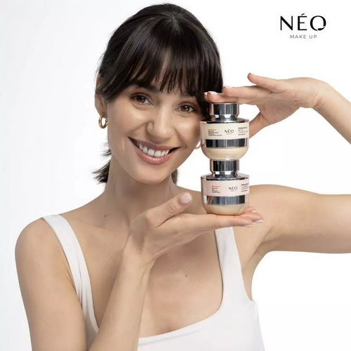 Neo Makeup Intense Serum Line Illuminating Loose Powder with Gold Particles Transparent 10g