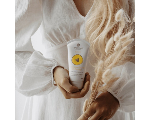BasicLab Light Moisturizing Face Cream for Sensitive and Combination Skin 75ml