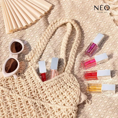 Neo Makeup Intense Serum Moisturizing Nourishing Lip Oil No. 03 Strawberry 5ml