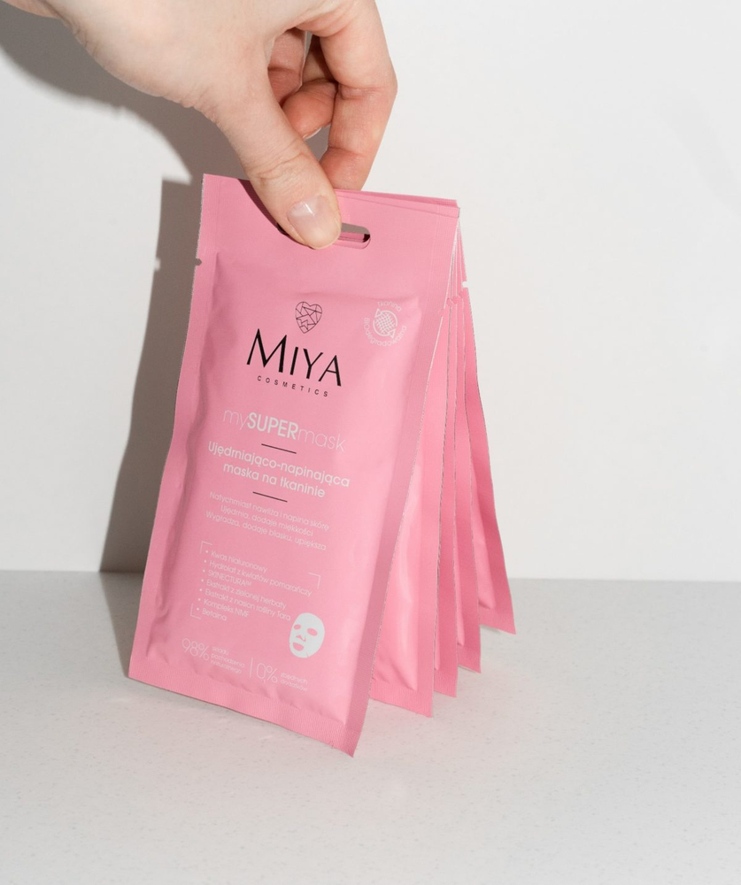 Miya Firming Face Mask with Hyaluronic Acid and Skinectura™