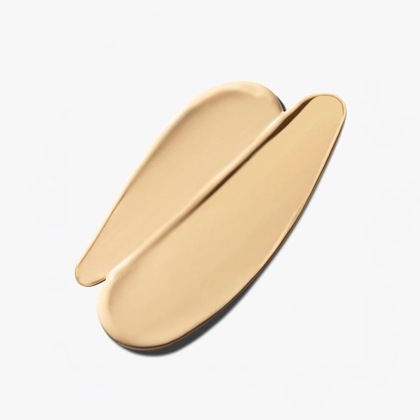 BasicLab Tonująca Ultralekka Emulsja Ochronna SPF 50 dla Skóry Tłustej i Mieszanej 40ml