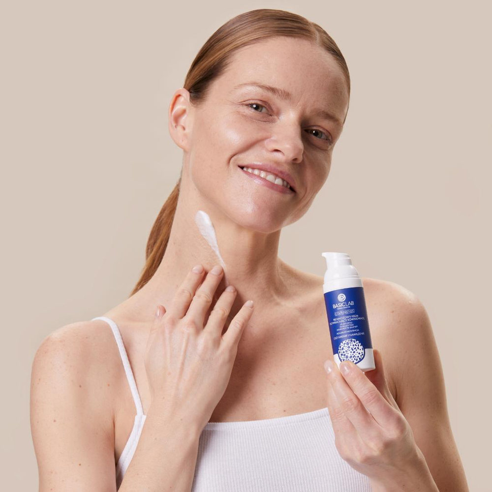 BasicLab Trehalose Light Balancing Cream  3% Gluconolactone & 2% Pentavitin for Skin Regeneration & Hydration - 50ml