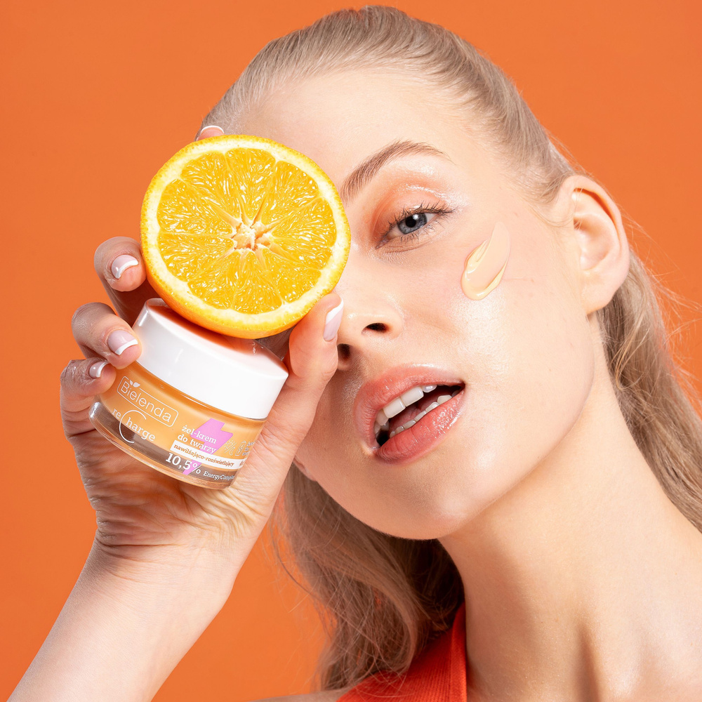 Bielenda Recharge Boost the Energy Nawilżająco Rozświetlający Żel - Krem do Twarzy 4w1 dla Skóry Odwodnionej i Pozbawionej Blasku na Dzień i na Noc 50ml