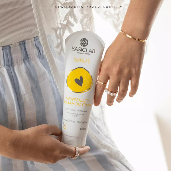 BasicLab Famillias Luxury Moisturizing Body Lotion for Dry, Irritated & Atopic Skin - 250ml