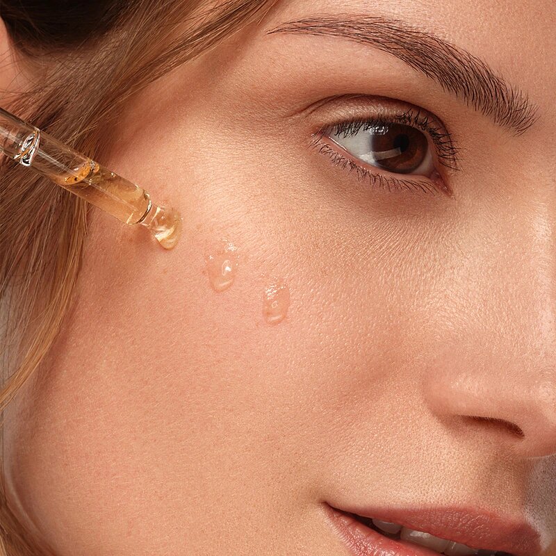Eveline C Sensation Silnie Odmładzające Serum Przeciwzmarszczkowe z Wysokim Stężeniem Witaminy C 18ml