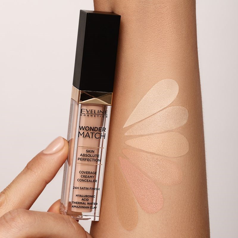 Eveline Wonder Match Lekki Korektor w Płynie z Kwasem Hialuronowym Nr 10 Light Vanilla 7ml