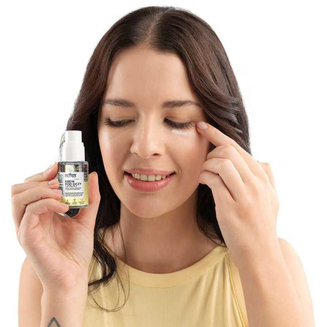 So!Flow Rozświetlający Krem pod Oczy z Witaminą C 15ml
