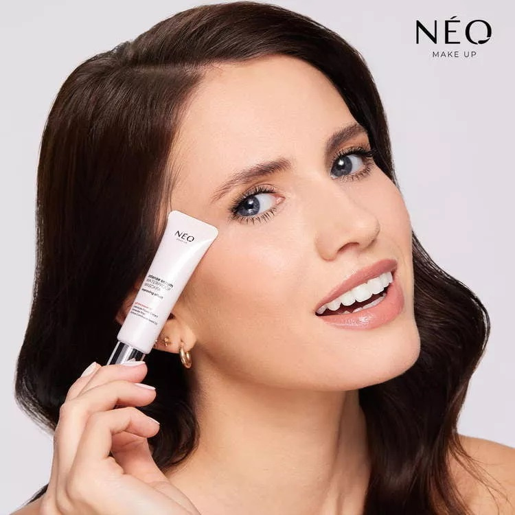 Neo Makeup Intense Serum Wodoodporny Tusz Black dla Osłabionych Cienkich Rzęs 9ml