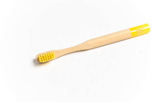 Nested Bambusowa Szczoteczka do Mycia Zębów dla Dzieci Żółta 1 Sztuka
