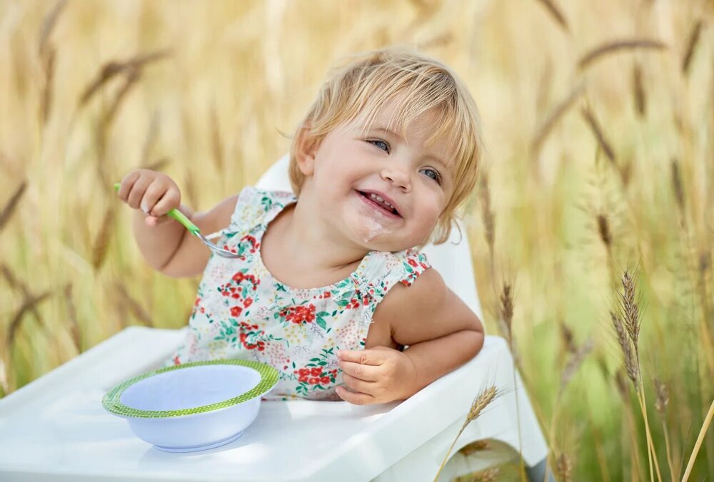 BoboVita Bezglutenowa Kaszka Mleczno Ryżowa o Smaku Bananów dla NIemowląt po 4 Miesiącu 230g